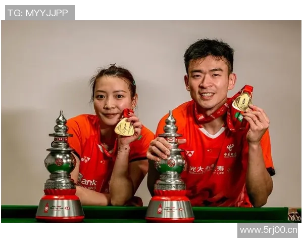 杭州羽毛球队挑战赛特别报道：奋勇拼搏铸就辉煌成就的历程回顾