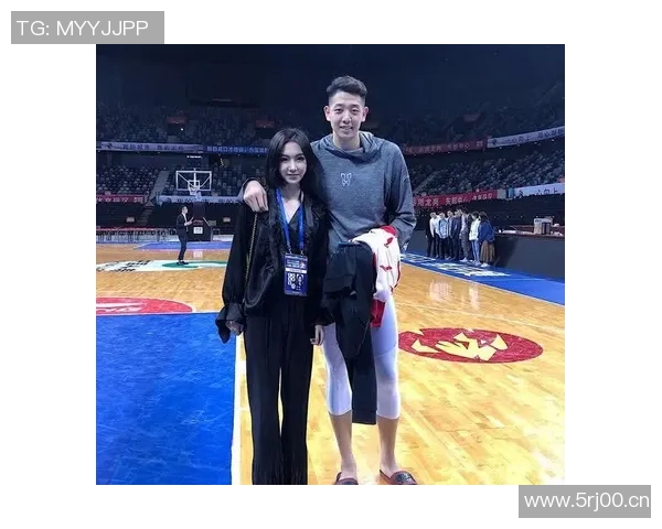 深圳CBA队伍与本地足球赛动态关联报道 深圳CBA队伍与本地足球赛动态关联报道